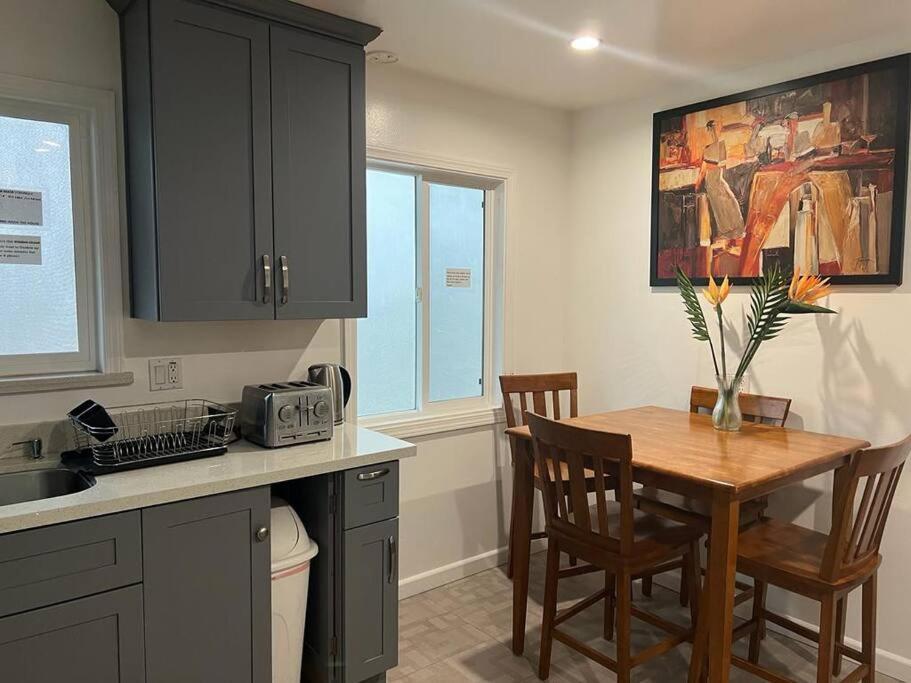 Affordable Private Rooms With Shared Bath Kitchen Near Sfo Daly City Zewnętrze zdjęcie